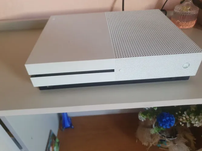Xbox one S 500Gb + Jogos