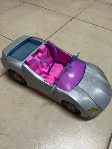 Carro da Barbie - sem marcas de uso