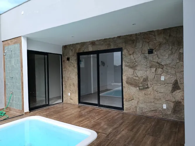 Casa padrão para Venda e Locação, Alphaville , Rio das Ostras , RJ