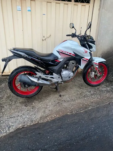 Cb Twister 2022