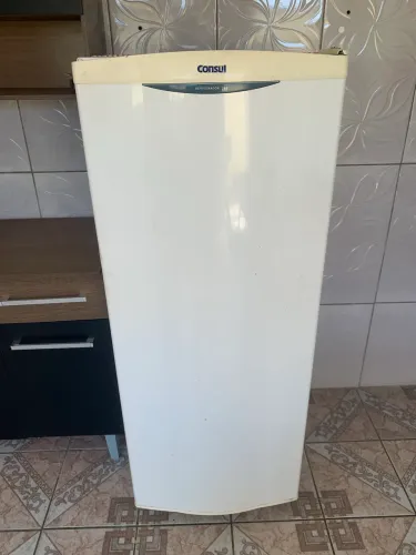 Geladeira Cônsul: 500$