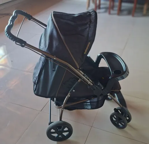Carrinho de bebê