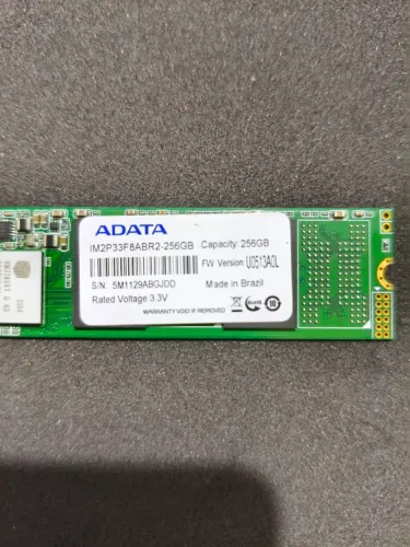 SSD ADATA de 256GB NVMe M2