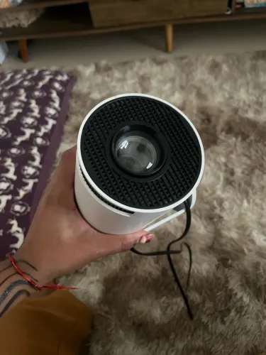 Projetor HY300