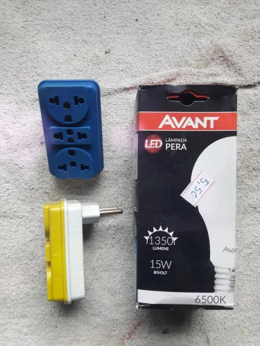 Lâmpada LED Pêra Avant de 15W bivolt