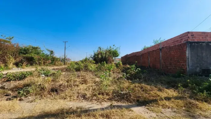 Lote de Esquina 375m² - Bairro Angelim (Próx. Henry Wall)