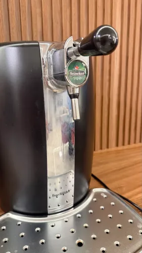 chopeira elétrica Krups BeerTender (Heineken) 5L.