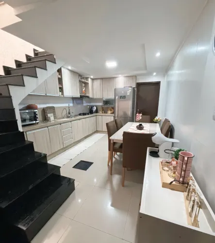 Vende se ou troca casa