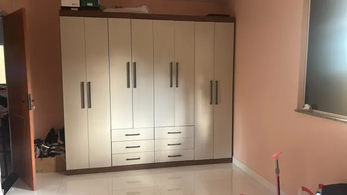 Guarda roupa casal