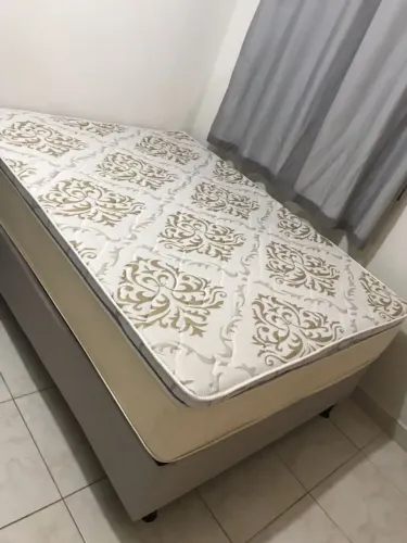 Cama semi ortopédica