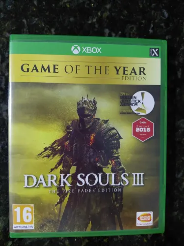 Vendo jogo Dark Souls III 