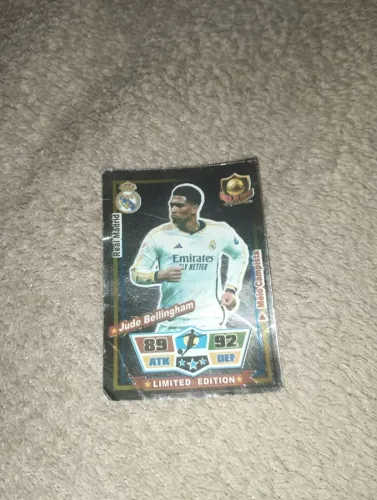 Vende-se uma figurinha