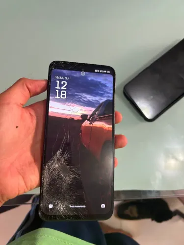 Celular redimi 12