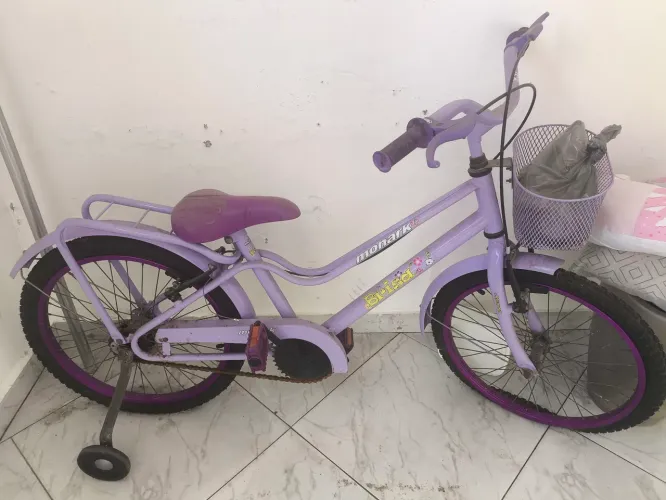 Monark usada
