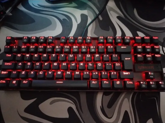 Teclado Gamer Redragon Kumara Mecânico K552
