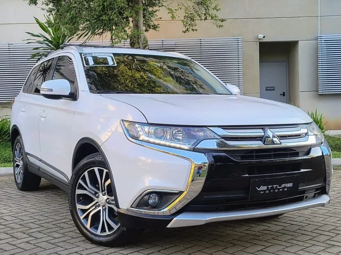 Mitsubishi Outlander 2.0 16V 160cv Aut. 2017