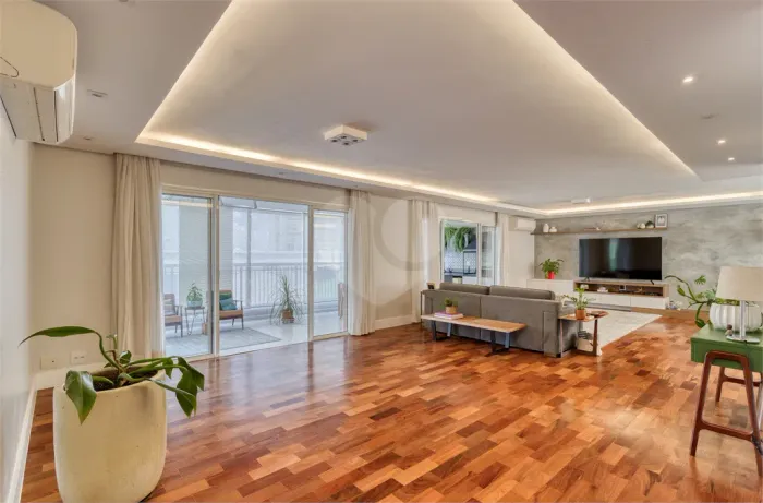 Apartamento à venda com 4 suítes no condomínio Les Jardins Chácara Flora, São Paulo - SP