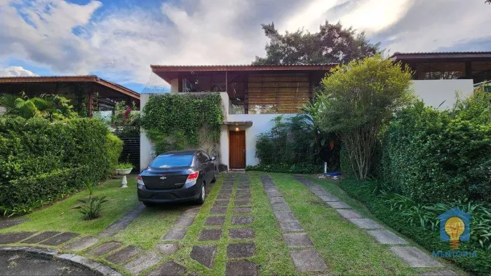 Casa à venda no condomínio Vila Florida - Granja Viana