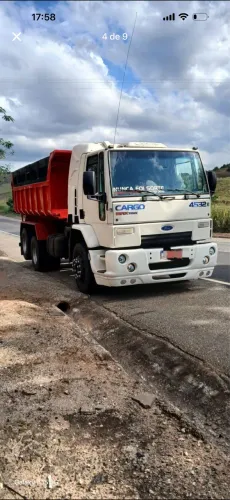 Caminhao caçamba Ford cargo 4532