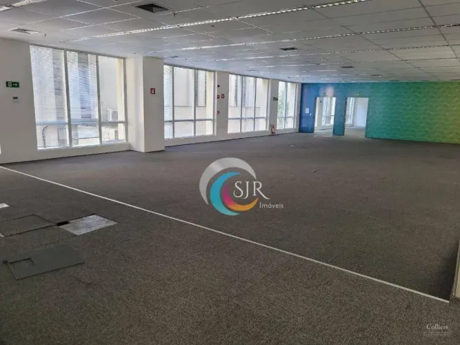 Conjunto para alugar, 447 m² na Cerqueira César - São Paulo/SP