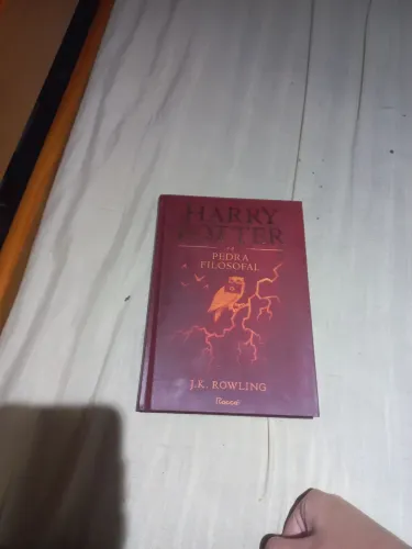 Harry Potter capa dura novo sem marcas