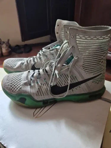 tenis Kobe Elite