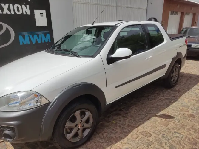 Fiat Strada Freedom 1.4 Flex 8V CD 2020