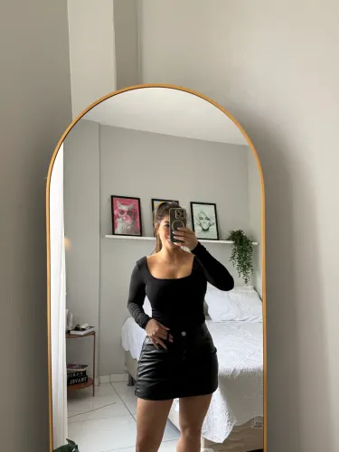 Short saia de PU Renner