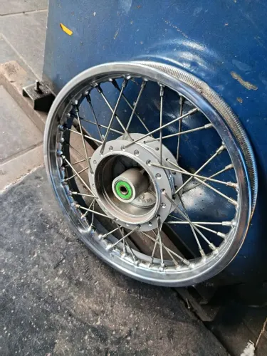 Vende se Roda Biz