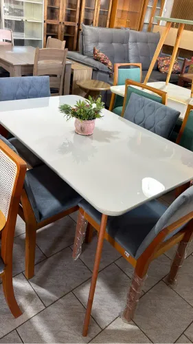 Mesa Com 04 Cadeiras Nova