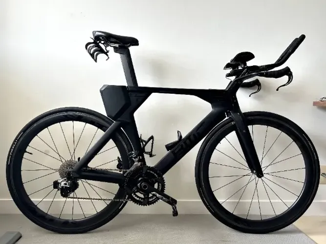 BMC Timemachine TM01 M/L - Triathlon / Contra-relógio