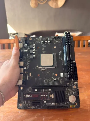 KIT UPGRADE RYZEN 7 5700X + 16GB RAM + B450M PRO (PEGO SEU USADO NA TROCA)