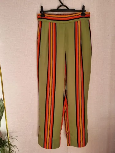 calça richards feminina verde listrada