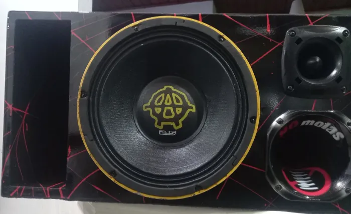 Caixa trio pancadão cone seco spyder kaos 2.5 jbl som automotivo