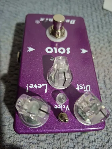 Pedal Distortion Solo