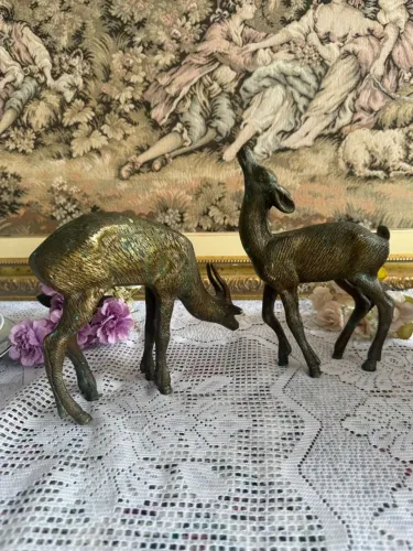 Casal de antílopes em bronze com detalhes 23x18
