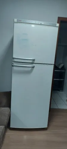 Refrigerador Bosch Glass Line 470 l