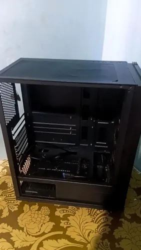 Gabinete Gamer Fortrek Mid Tower Cruiser Preto 3 Coolers RGB