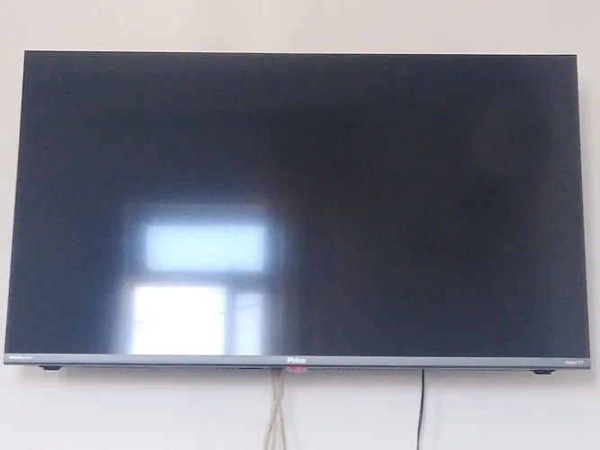 Televisão de 42 polegadas 