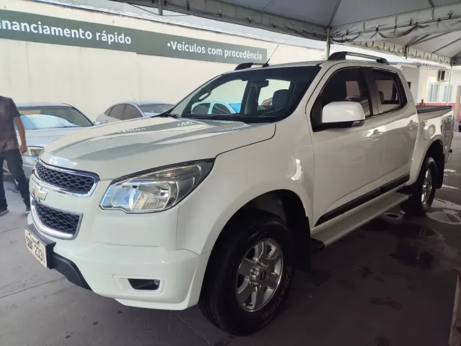 Chevrolet S10 Pick-up LT 2.5 Flex 4X4 CD 2015