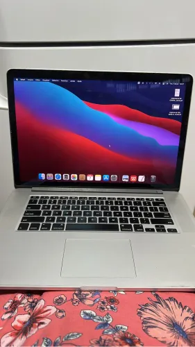 MacBook Pro (Retina, 15-pol., Late 2013) - Potência e Qualidade Apple