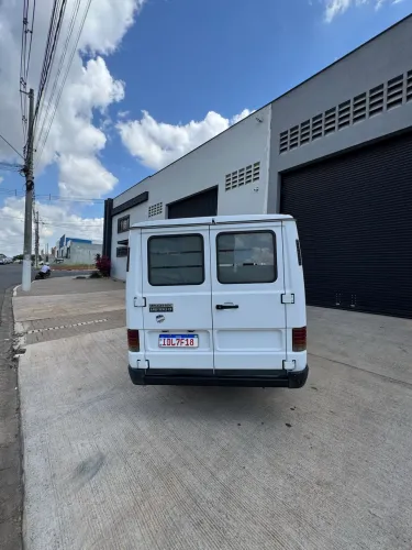 Mercedes-Benz 180-D Van 2.4 Diesel 1995