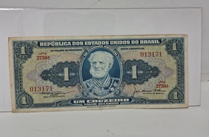 Cédulas antigas nacionais 8 reais cada