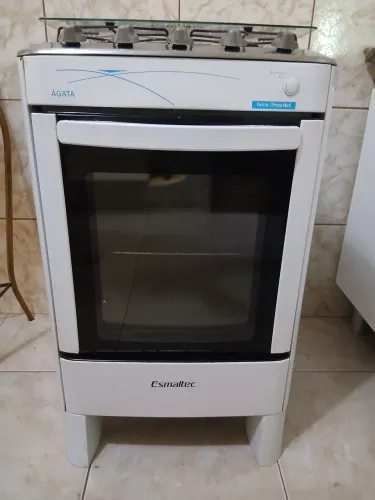 Fogão 4 bocas Ágata automático semi novo