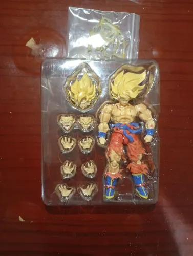 Goku super Sayajin saga da Freeza da N&T