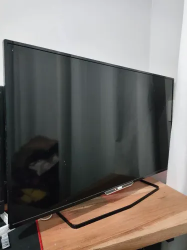 TV PHILIPS 40" 3D