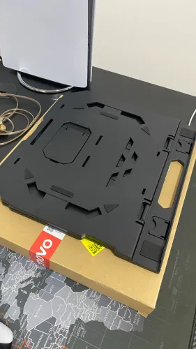 Suporte Lenovo para notebook até 15'' e celular com até 10 níveis de ajuste, Preto