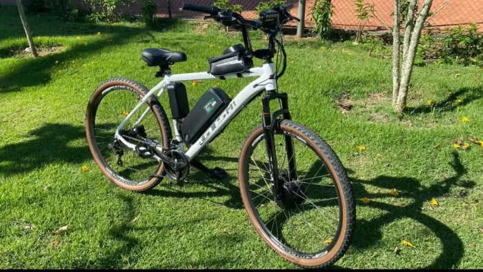 Bicicleta elétrica. Ac Oferta, usada 3 vêzes
