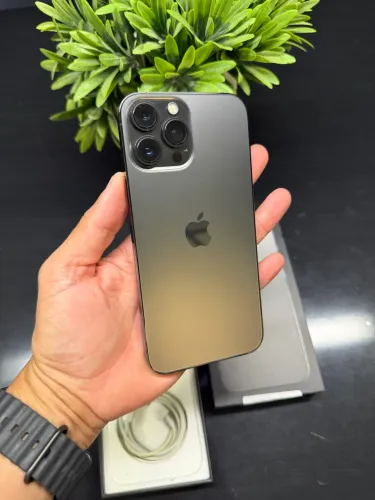 iPhone 13 Pro Max 256GB | Bateria 78% | Caixa e Cabo Original