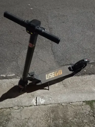 Patinete sem bateria, sem parte elétrica. Usar para exercício ou comprar o kit elétrico 